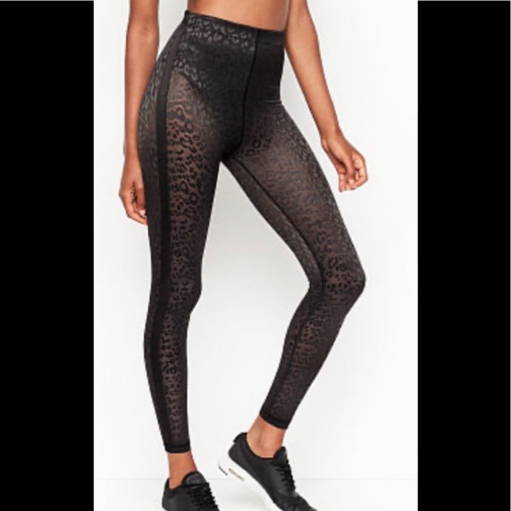 VS leggings size medium
